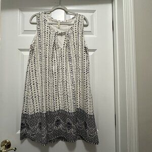 My Beloved Black & White Sleeveless Dress NWT Size L